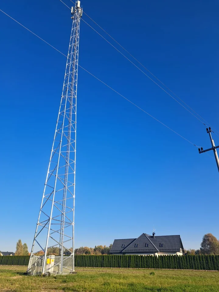 Maszt telekomuniakcyjny w Gliniance