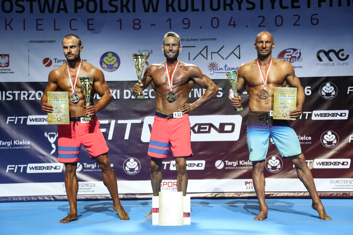 Obraz do artykułu: Strażak z Otwocka mistrzem Polski w fitness plażowym