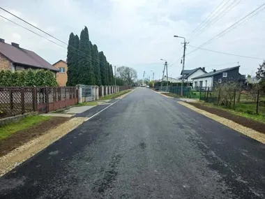 Piotrowice mają już pierwszy odcinek nowej drogi, a prace jeszcze się nie kończą