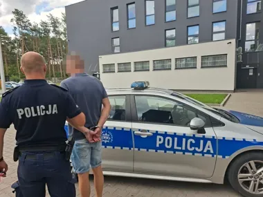 46-latek złamał 7-letni zakaz i prowadził po alkoholu. Sąd wybrał dozór