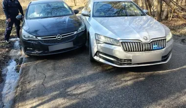 Pościg w Otwocku - 28-latek staranował radiowóz i trafił do aresztu