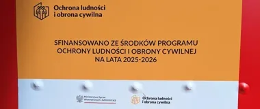 Powiat wyposażył strażaków - łódź ratunkowa i defibrylatory dla Otwocka